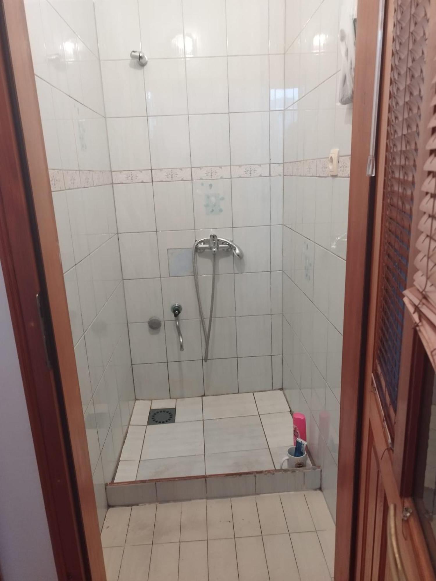 Budget Rooms Vratnik - Amazing Views Сараево Екстериор снимка