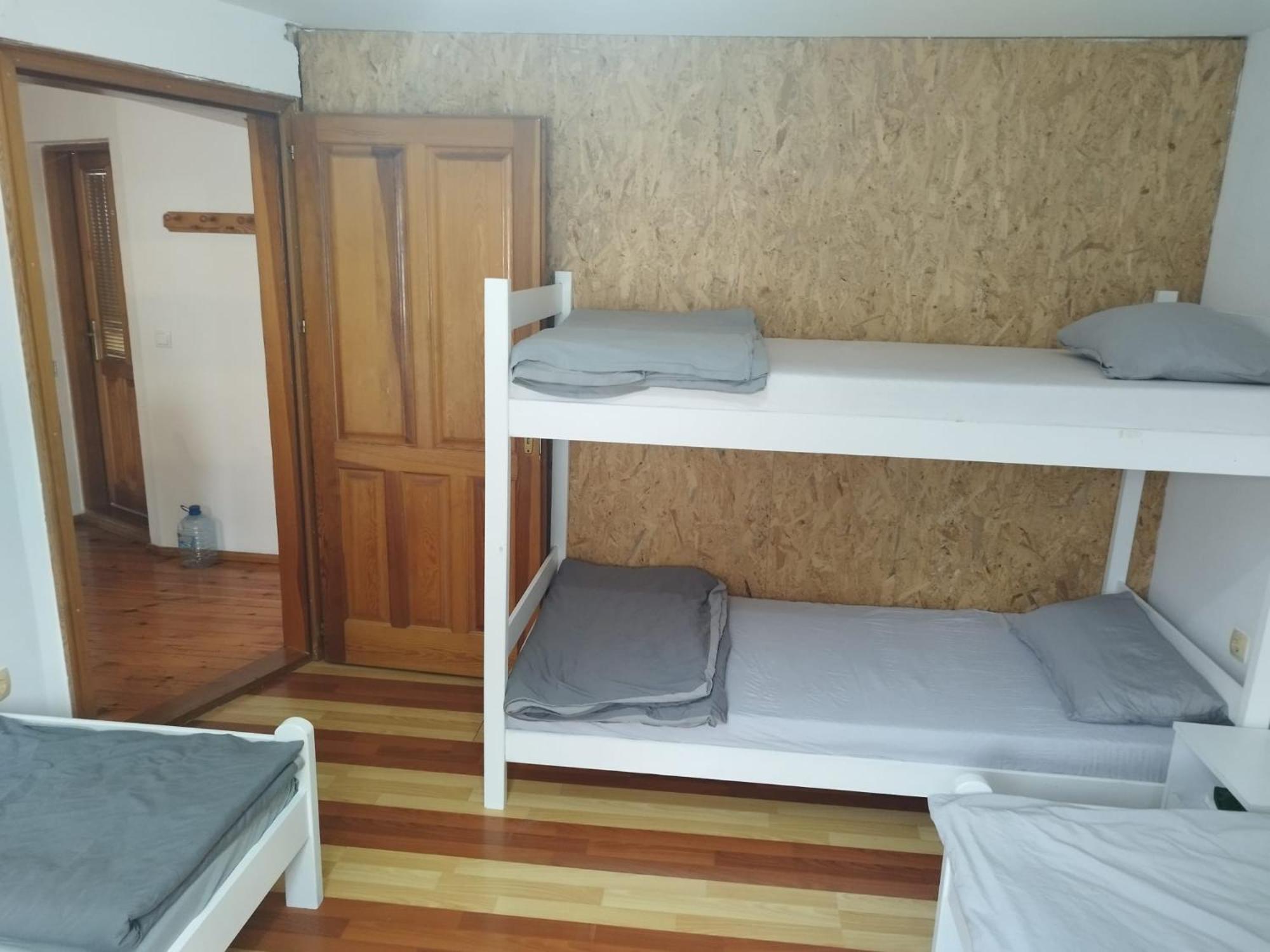 Budget Rooms Vratnik - Amazing Views Сараево Екстериор снимка